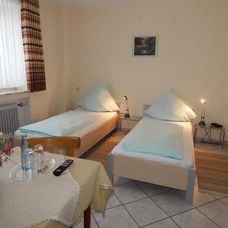 Hotel Jaegersruh 2*
