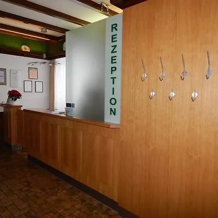 Hotel Jaegersruh 2*